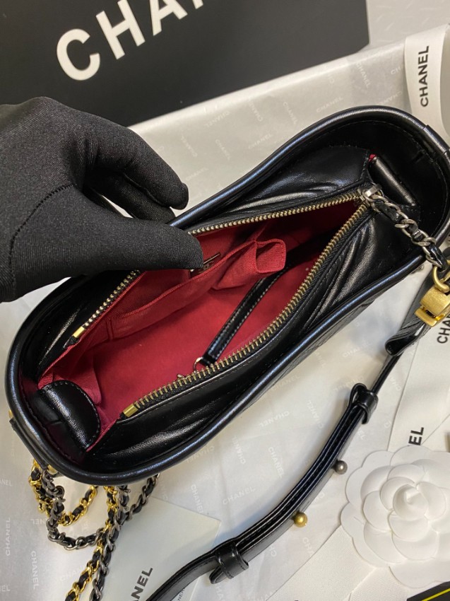 シャネル コピー 2026新作 定番チェーンショルダーバッグ 高評価 口コミ多数 高再現度 高級感仕上げ 丁寧な縫製 安心サイト 実店舗運営 本格派モデル_5