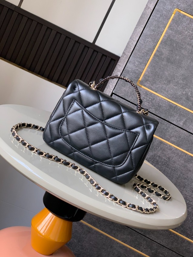 シャネル 格安 2026新作 定番トップハンドルバッグ 高評価 口コミ多数 高再現度 高級感仕上げ 丁寧な縫製 安心サイト 実店舗運営_2