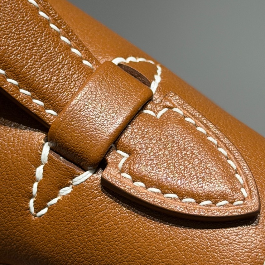 エルメス 偽物 バレない再現度 ケリーポシェット ハンドバッグ 定番キャラメル 2026新作 高再現度 精密ディテール 高級感仕上げ_7