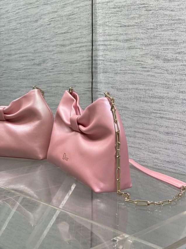 ディオール ボウデザイン チェーンバッグ 2026新作 本革使用 高再現度 精密ディテール 丁寧な縫製 上質感 安心取引 発送保証 スーパーコピー_4