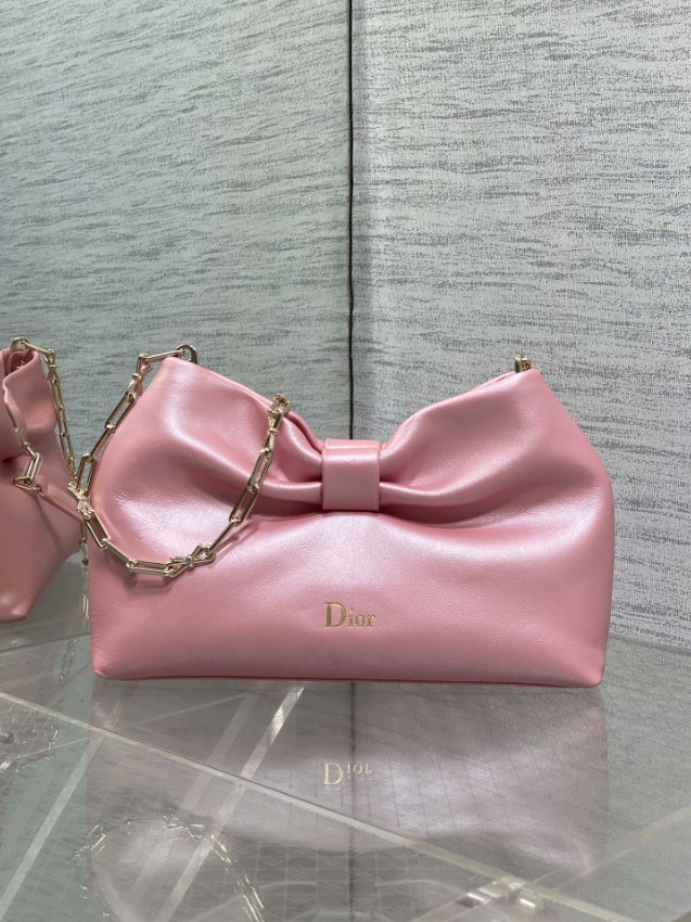 ディオール ボウデザイン チェーンバッグ 2026新作 本革使用 高再現度 精密ディテール 丁寧な縫製 上質感 安心取引 発送保証 スーパーコピー_1