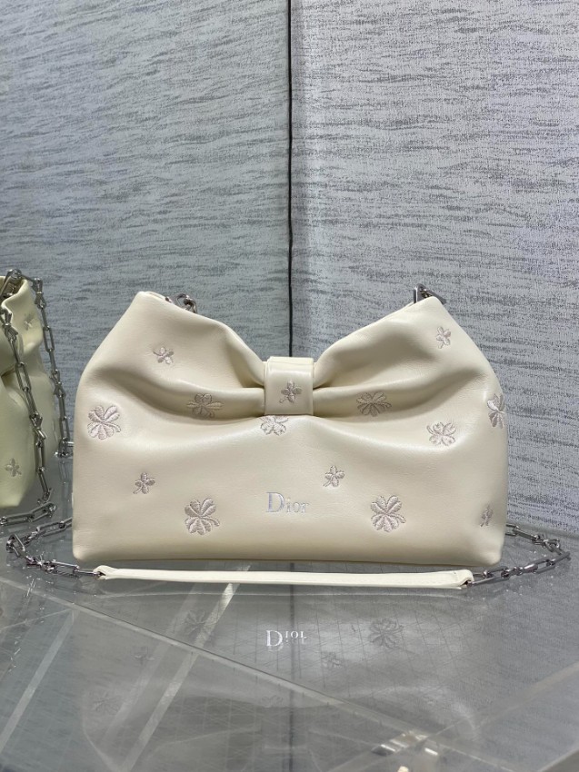 ディオール リボンモチーフチェーンバッグ 2026新作 アイボリー刺繍 定番モデル 高再現度偽物 高品質本革使用 安心サイト 精密ディテール 数量限定入荷_1