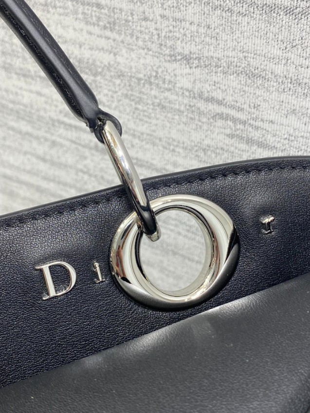 ディオール リボンモチーフ2WAYトートバッグ 2026新作 ブラック 定番モデル 高再現度格安 高品質本革使用 安心サイト 精密ディテール 即納対応_7