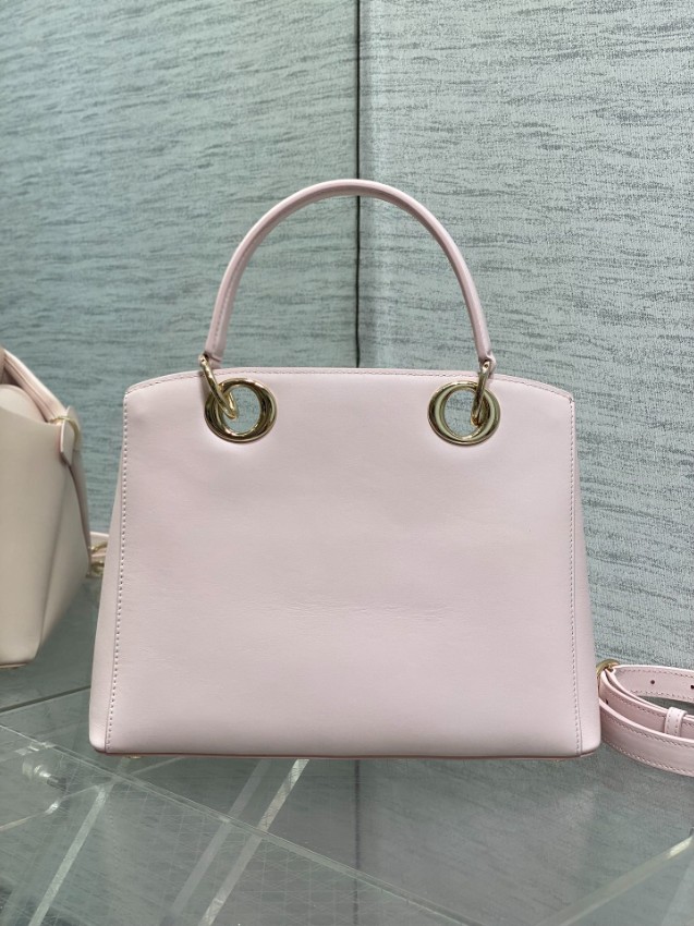 ディオール リボンモチーフ2WAYトートバッグ 2026新作 ペールピンク 定番モデル 偽物 バレない再現度 高品質本革使用 精密ディテール 安心サイト_3