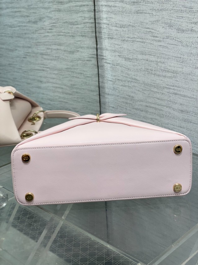 ディオール リボンモチーフ2WAYトートバッグ 2026新作 ペールピンク 定番モデル 偽物 バレない再現度 高品質本革使用 精密ディテール 安心サイト_5