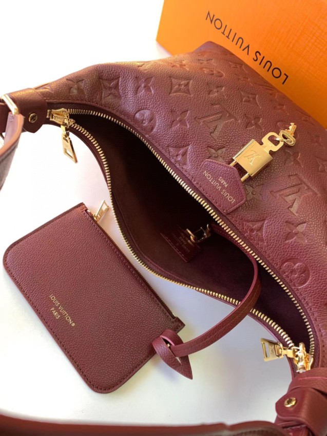 ルイ・ヴィトン 2026新作 定番 ボルドーエンボスショルダーバッグ 優良サイト 高再現度 本革使用 正確な刻印 精密ディテール 高級感仕上げ 安心サイト_4
