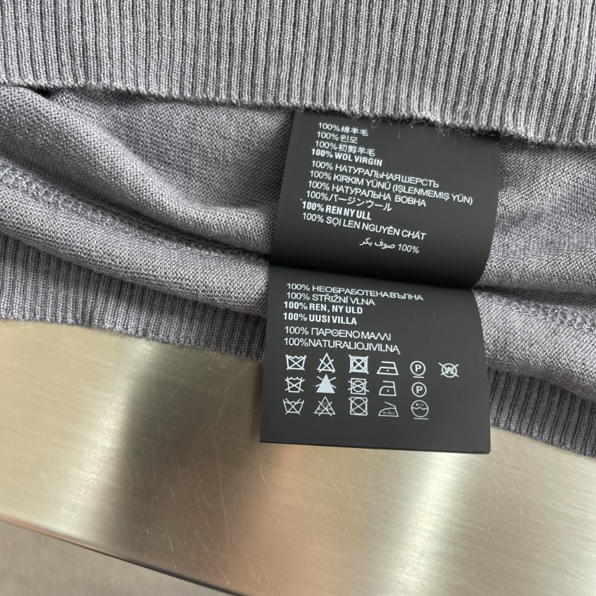 プラダ 激安 半袖ニット 高再現度モデル 肌触り良好 夏服にも快適 シンプルデザイン 上質感漂う 定番人気_8