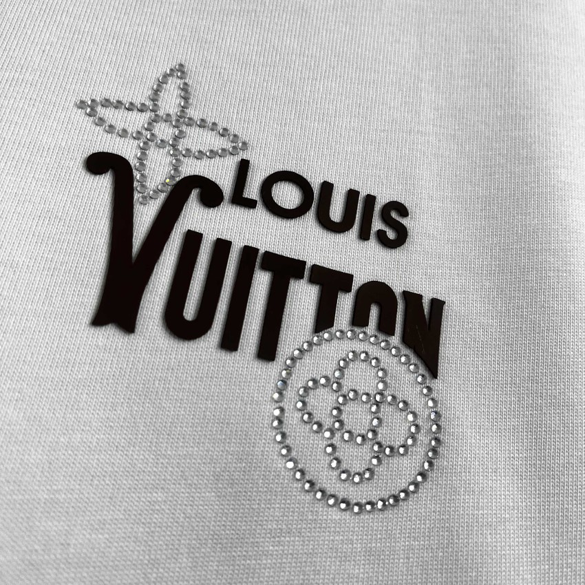 ルイヴィトン 2026新作 半袖Tシャツ コピー 高級レベル仕様 精密ディテール再現 品質管理徹底 安心の日本倉庫 通気 快適な着心地 男女兼用_6