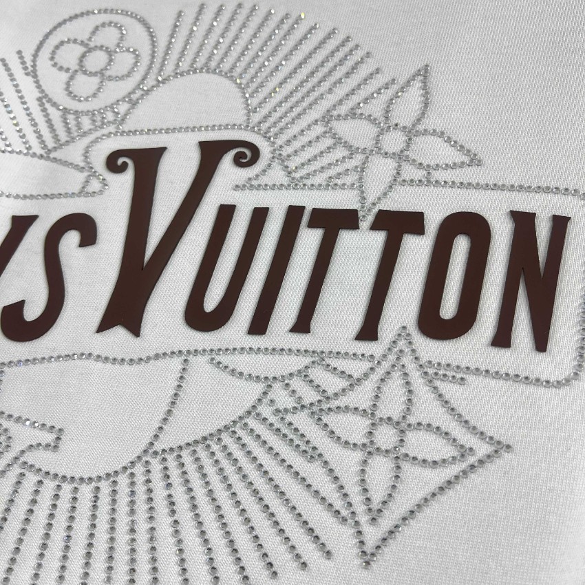 ルイヴィトン 2026新作 半袖Tシャツ コピー 高級レベル仕様 精密ディテール再現 品質管理徹底 安心の日本倉庫 通気 快適な着心地 男女兼用_8