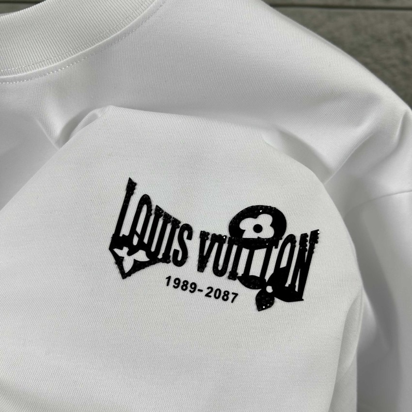 ルイヴィトン 2026新作 半袖Tシャツ スーパーコピー 優良サイト 高再現度 精密ディテール 品質管理徹底 安心の日本倉庫 即納対応 通気 快適な着心地 男女兼用_2