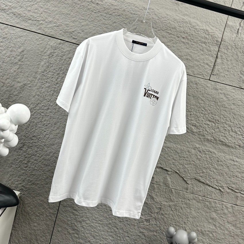 ルイヴィトン 2026新作 半袖Tシャツ 優良サイト 高再現度 高級レベル仕様 精密ディテール 品質管理徹底 安心の日本倉庫 追跡可能 通気 男女兼用_2