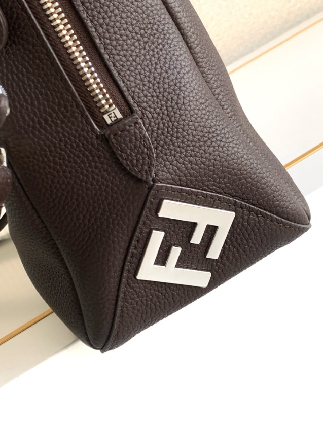 フェンディ レディースショルダーバッグ 2026新作 スーパーコピー 本革使用 高再現度 上質感 丁寧な縫製 品質管理徹底 リピーター多数_7