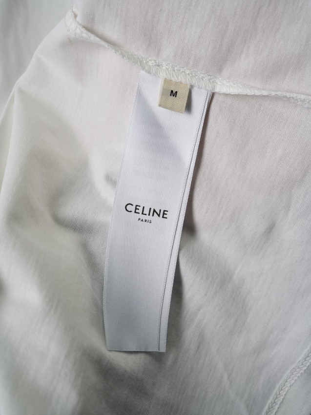 セリーヌ PARISロゴTシャツ 2026新作 格安 男女兼用 夏服 通気 肌触り良好 快適な着心地 高再現度 丁寧な縫製_10