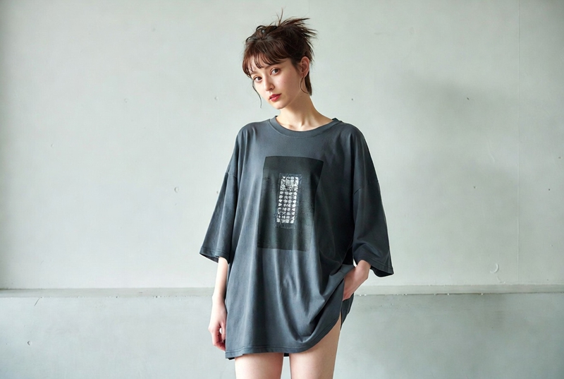 1773041524756405.jpg oversized-tshirt-copy-trend-guide-20260309 (2).jpg