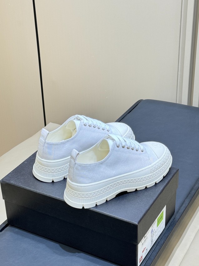 シャネル 2026新作 レディーススニーカー 高品質キャンバス仕様 精密ディテール 丁寧な縫製 安心の日本倉庫 レビュー高リピ率 n級 高再現度 カジュアルシューズ_6