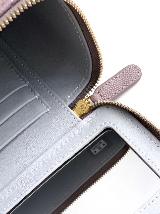 シャネル 本物級コピー キルティングレザーミニバニティバッグ チェーンショルダーデザイン 上質感 上質感_5