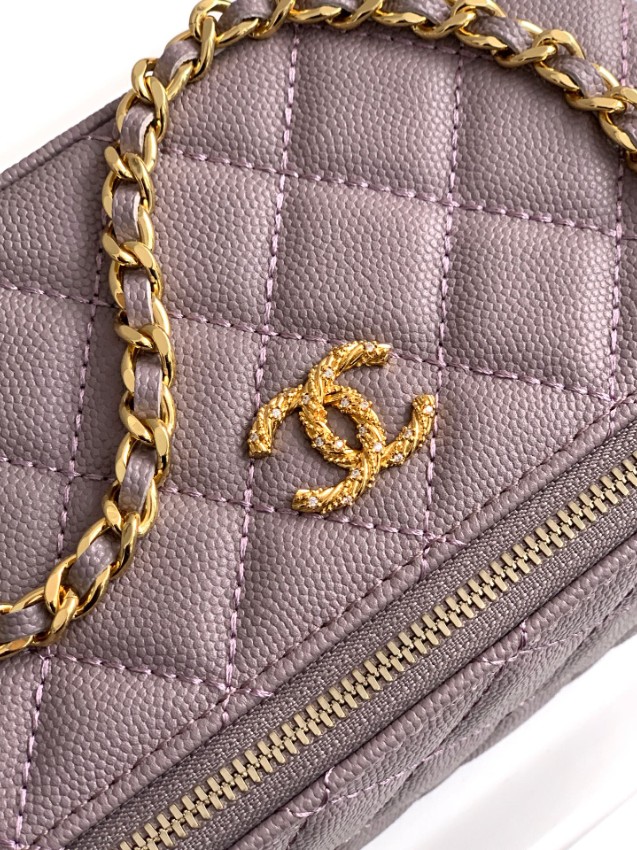 シャネル 本物級コピー キルティングレザーミニバニティバッグ チェーンショルダーデザイン 上質感 上質感_7