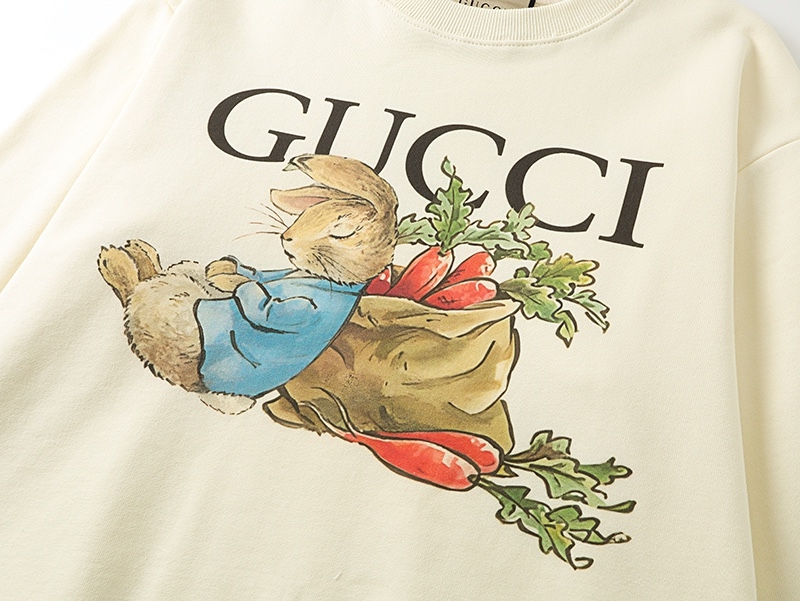 gucci-hoodie-embroidery-comfort-comparison-20260312 (7).jpg