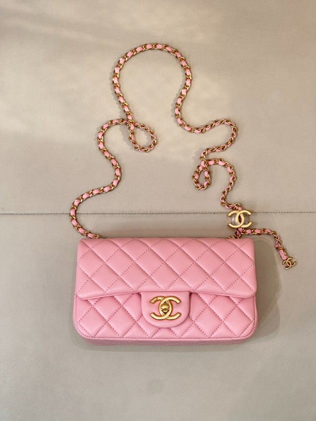 シャネル 本物級コピー キルティングチェーンショルダーバッグ ミニフラップデザイン 高再現度_1