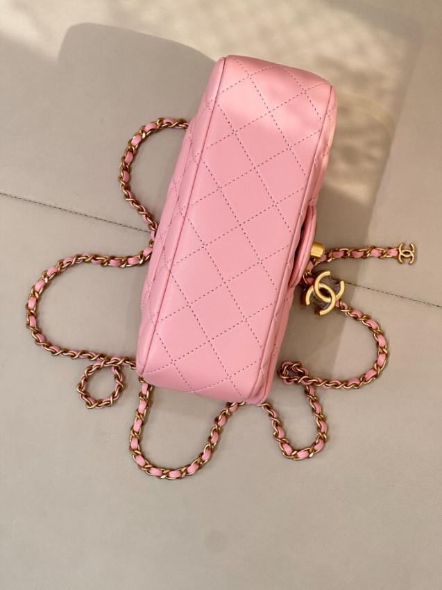 シャネル 本物級コピー キルティングチェーンショルダーバッグ ミニフラップデザイン 高再現度_3