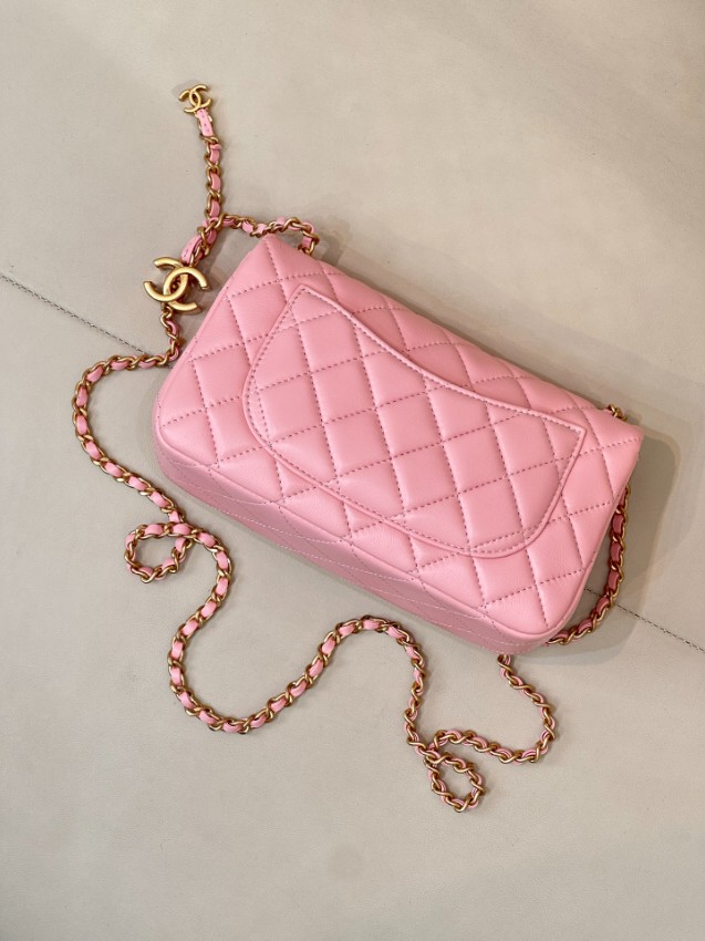 シャネル 本物級コピー キルティングチェーンショルダーバッグ ミニフラップデザイン 高再現度_6