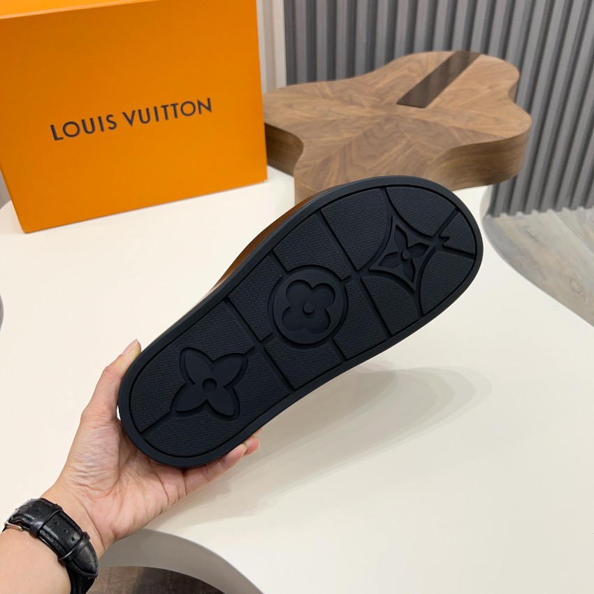ルイヴィトン n級 モノグラムスライドサンダル グラデーションレザー 本革使用_9