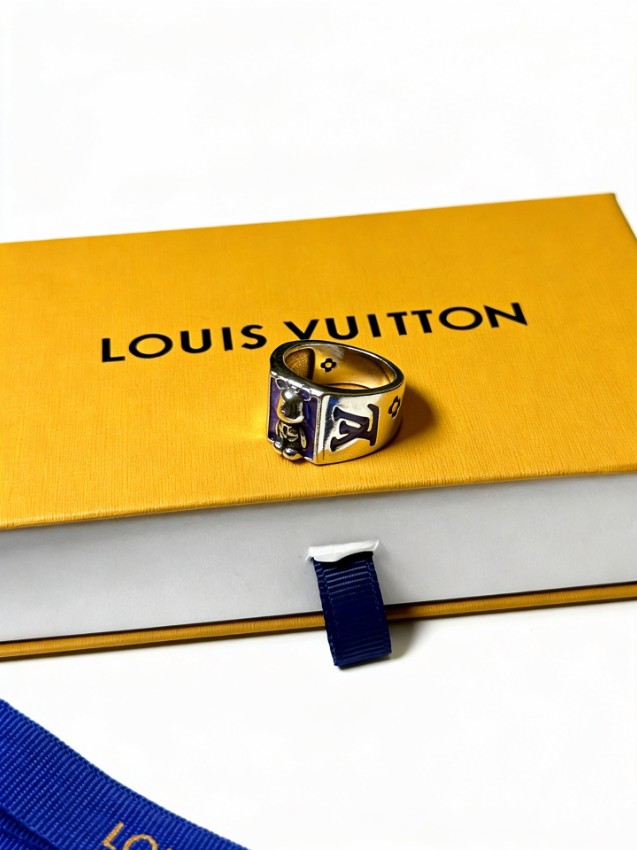 ルイヴィトン ハイブランド テディモチーフリング シルバーデザインジュエリー 実店舗運営_3