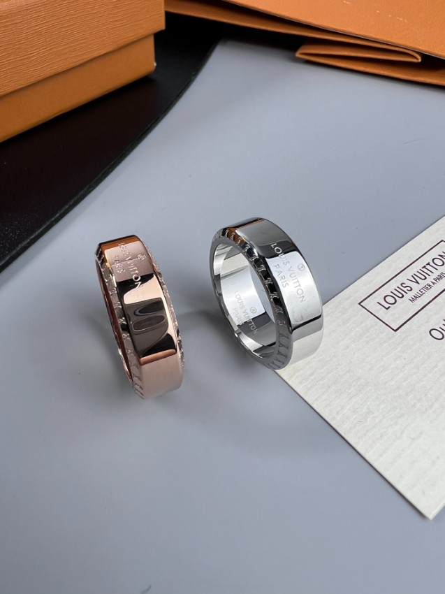 ルイヴィトン ブランド コピー スタッズデザインリング モダンジュエリーモデル ブランド代用_1