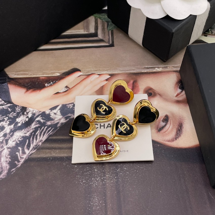 シャネル 格安 ハートCCロゴドロップピアス トリプルハートデザインジュエリー 圧倒的な再現度_3