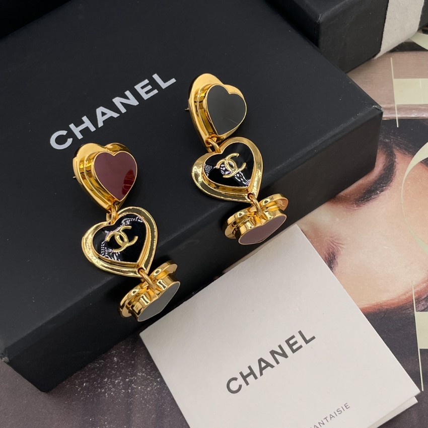 シャネル 格安 ハートCCロゴドロップピアス トリプルハートデザインジュエリー 圧倒的な再現度_4