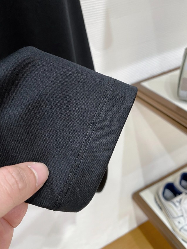 ディオール スーパーコピー 半袖Tシャツ フラワー刺繍ロゴデザイン シンプルデザイン 高再現度_5