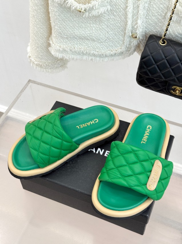 シャネル n級 サンダル キルティングデザイン フラットソール仕様 上質感 満足度高い_1