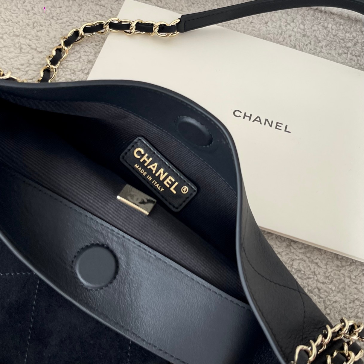 シャネル スーパーコピー フリンジトートバッグ チェーン装飾 キルティングデザイン 精密ディテール 高評価_9