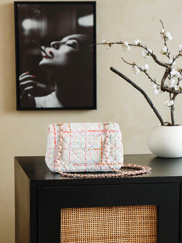 シャネル ハイブランド チェーンショルダーバッグ ツイードデザイン フラップ仕様 上質感 口コミ多数_2