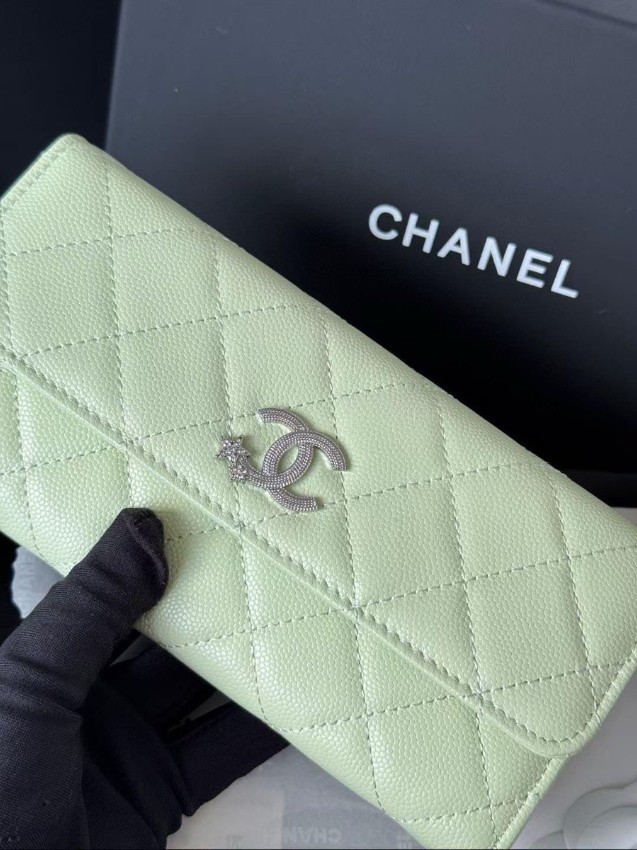 シャネル スーパーコピー 長財布 キルティングデザイン フラップ仕様 上質感 正確な刻印_4