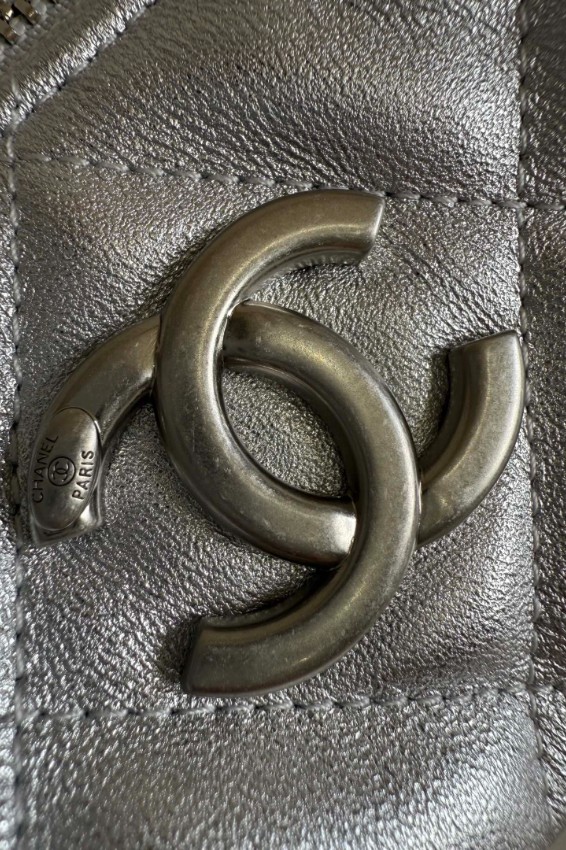 シャネル ブランド コピー チェーンショルダーバッグ キルティングデザイン ファスナー仕様 上質感 高級感仕上げ_7