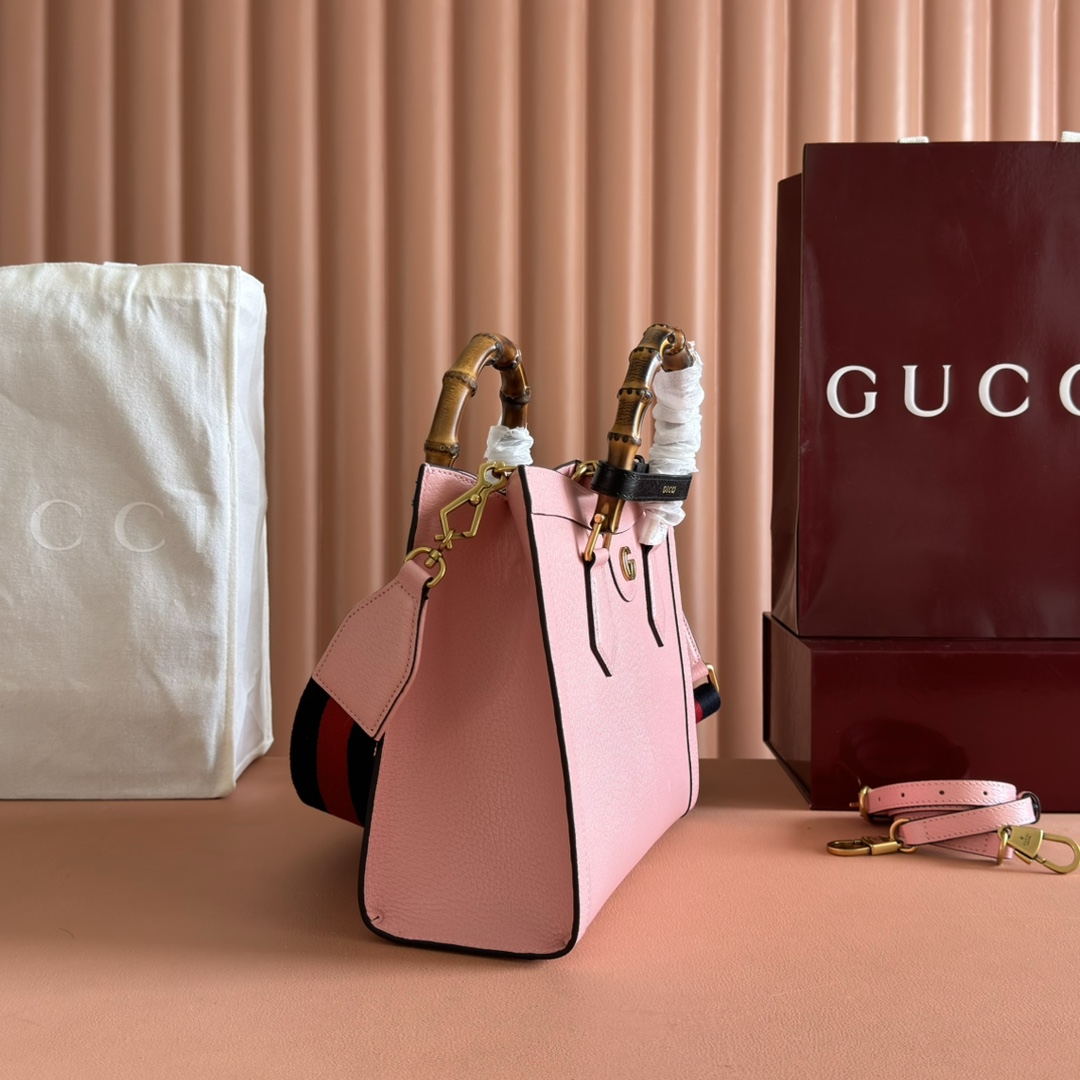 グッチ ブランド コピー トートバッグ バンブーハンドル レザー調デザイン 新作モデル 丁寧な縫製_3