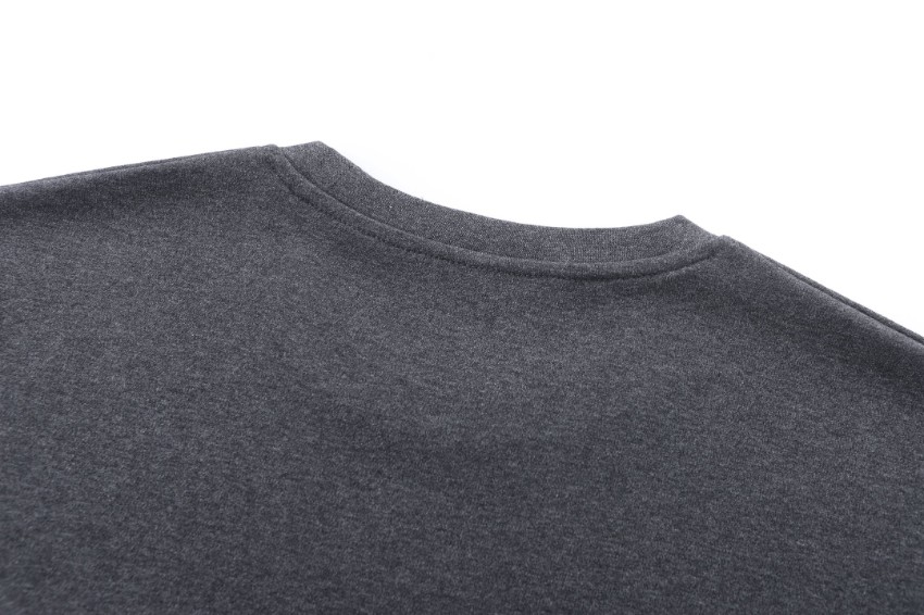 グッチ n級 Tシャツ ミニロゴ刺繍 クルーネックシンプル設計 通気性抜群 高評価モデル_4