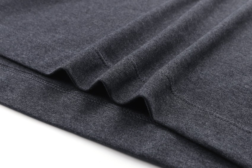 グッチ n級 Tシャツ ミニロゴ刺繍 クルーネックシンプル設計 通気性抜群 高評価モデル_7