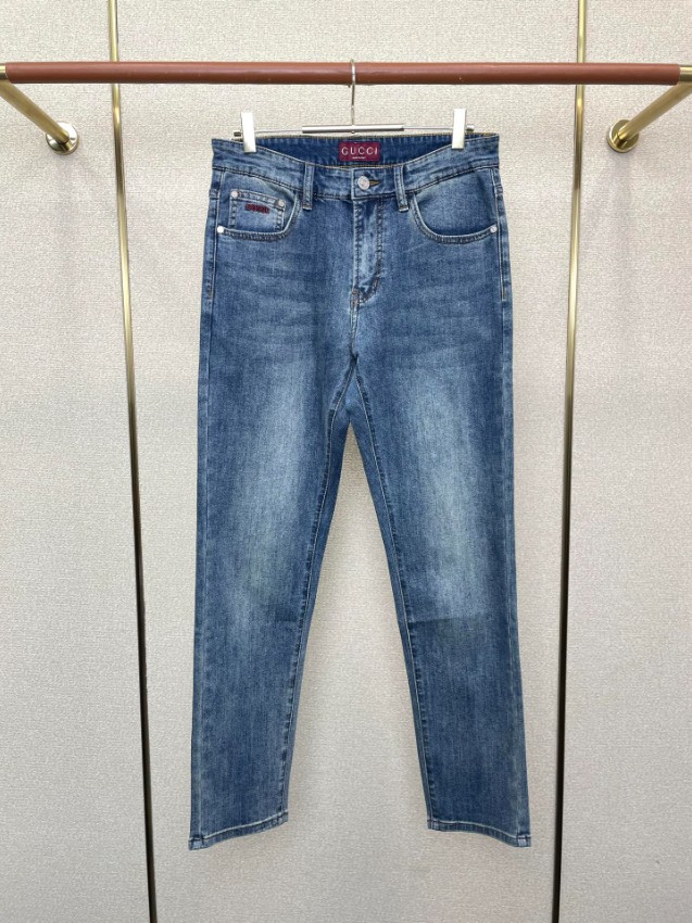 グッチ ハイブランド デニムパンツ スリムストレートシルエット ヴィンテージ加工 快適な着心地 高品質_1