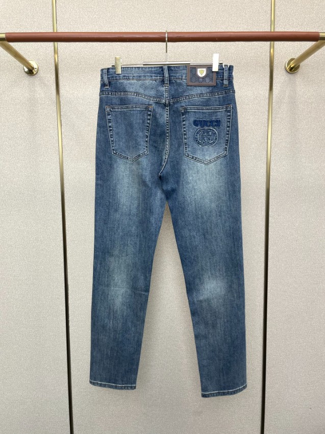 グッチ ハイブランド デニムパンツ スリムストレートシルエット ヴィンテージ加工 快適な着心地 高品質_2