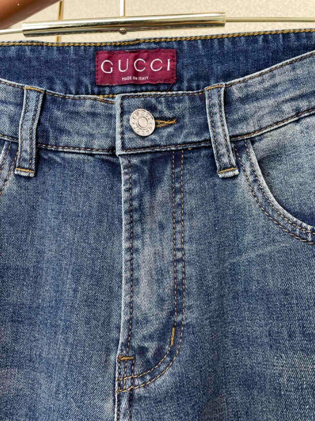 グッチ ハイブランド デニムパンツ スリムストレートシルエット ヴィンテージ加工 快適な着心地 高品質_7