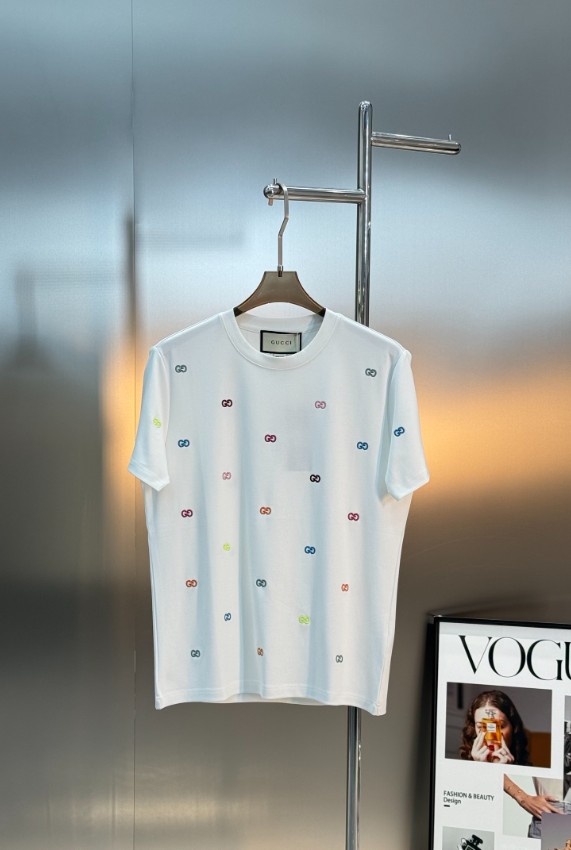 グッチ ハイブランド Tシャツ マルチGGロゴプリント クルーネックデザイン 通気仕様 新作モデル_2