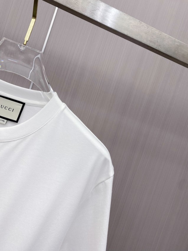 グッチ ハイブランド Tシャツ ビッグロゴプリント クルーネックシンプル設計 通気仕様 高評価モデル_4