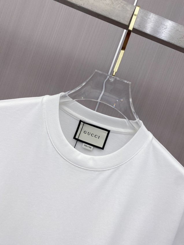 グッチ ハイブランド Tシャツ ビッグロゴプリント クルーネックシンプル設計 通気仕様 高評価モデル_3