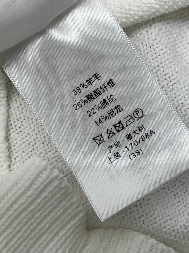 ディオール スーパーコピー ニットTシャツ 半袖スターデザイン 通気 肌触り良好 丁寧な縫製_8