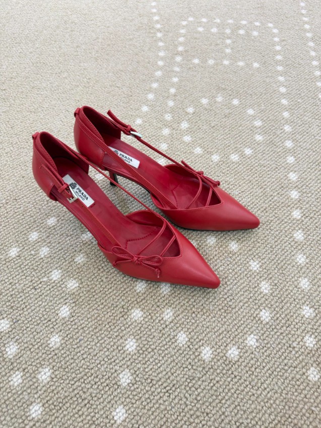プラダ 本物級コピー パンプス レッドカラー バックストラップ ポインテッドトゥ リボンデザイン 上質レザー_6