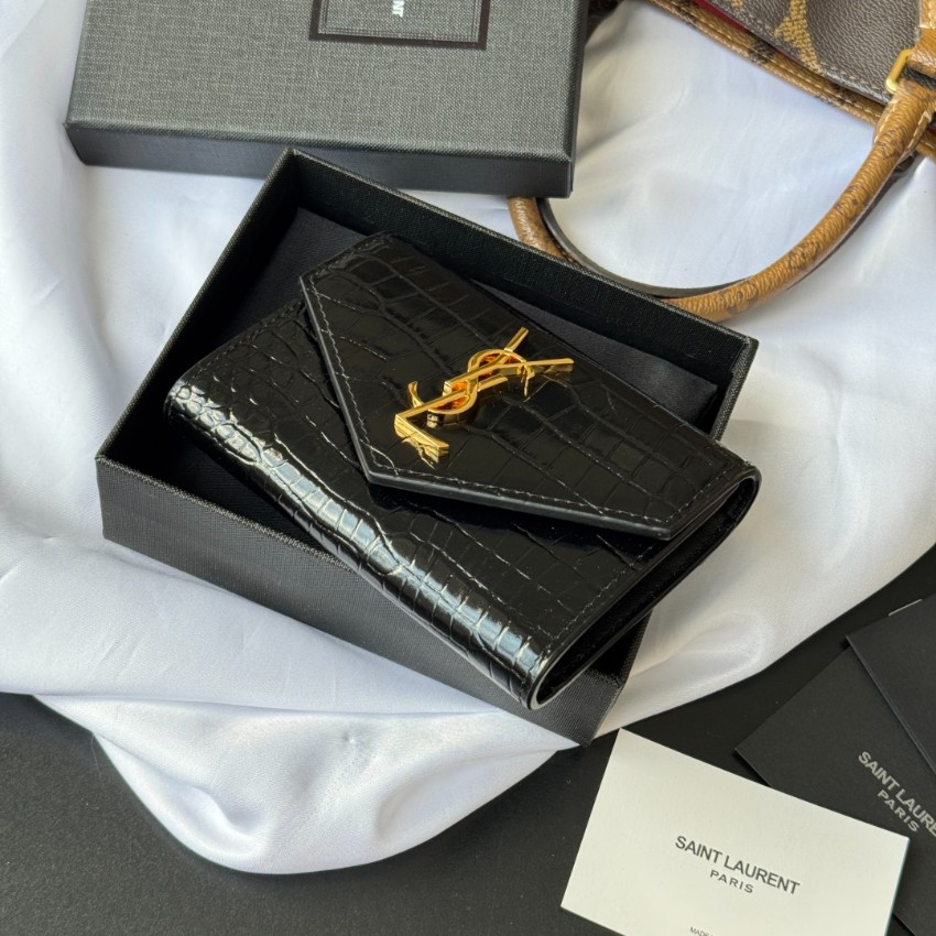 サンローラン スーパーコピー フラップウォレット クロコ型押しレザー 高再現度 安心サイト_3