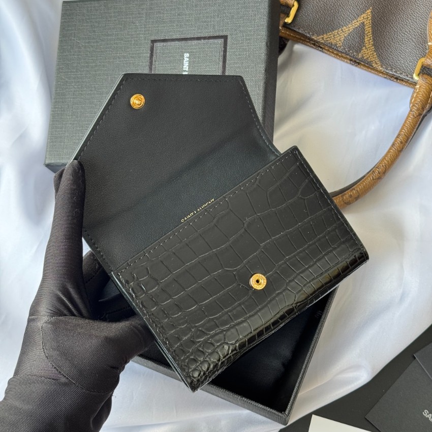 サンローラン スーパーコピー フラップウォレット クロコ型押しレザー 高再現度 安心サイト_6