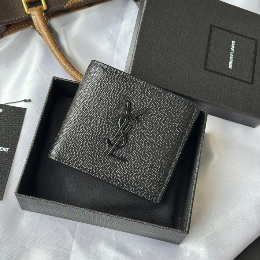 サンローラン ハイブランド 二つ折りウォレット グレインレザー コンパクト設計 精密ディテール_3